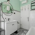 Nook O15 דירה ספליט