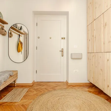 Apartment Nook O15 *