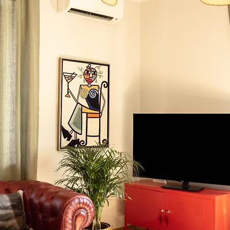 Nook O15 Apartment Split