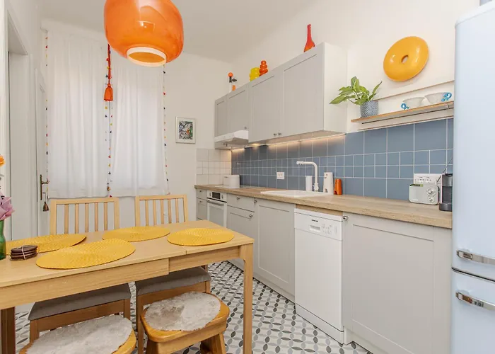 Nook O15 Apartman Split